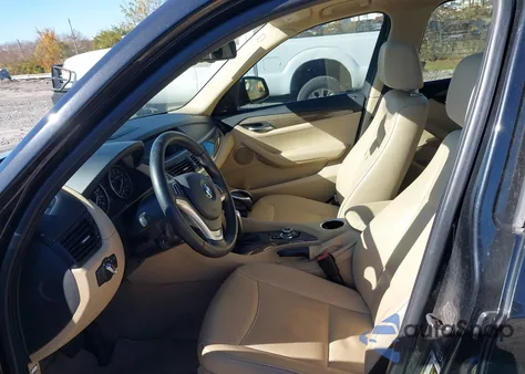 2015 BMW X1 xDrive35I из США, поврежденный, VIN WBAVM5C50FVV94127